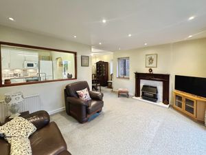 Family Room- click for photo gallery